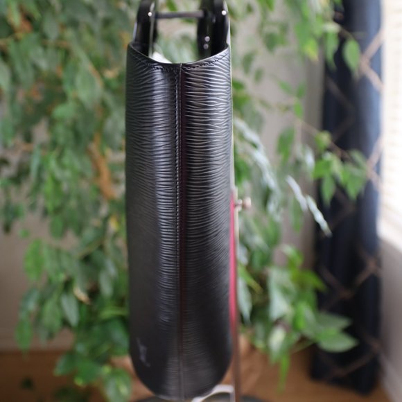 SOLD LOUIS VUITTON VINTAGE BLACK EPI LEATHER NOCTAMBULE TOTE BAG HANDBAG - Picture 6 of 15